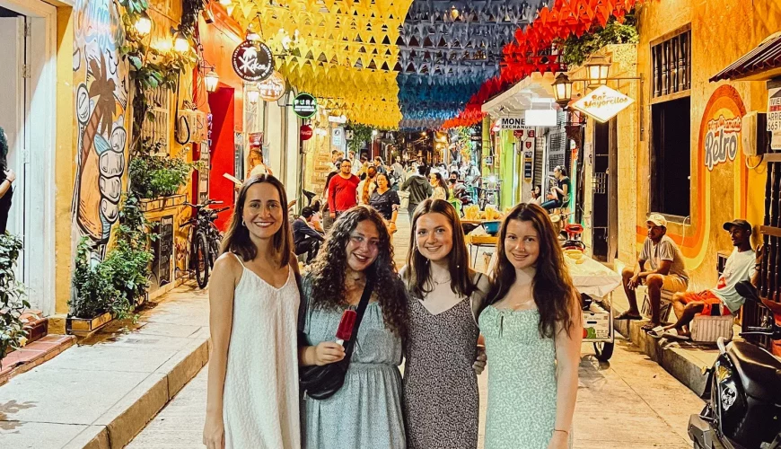 Weltweite Abenteuer-Reisen & Backpacking-Touren