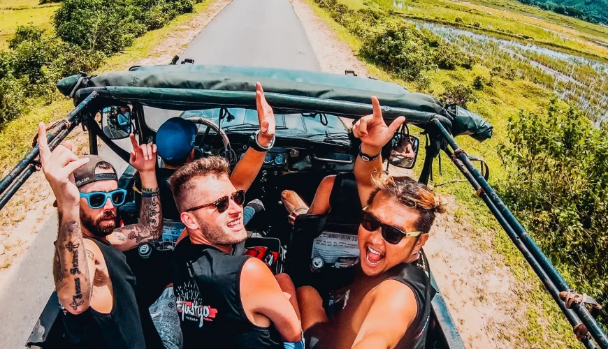 Weltweite Abenteuer-Reisen & Backpacking-Touren