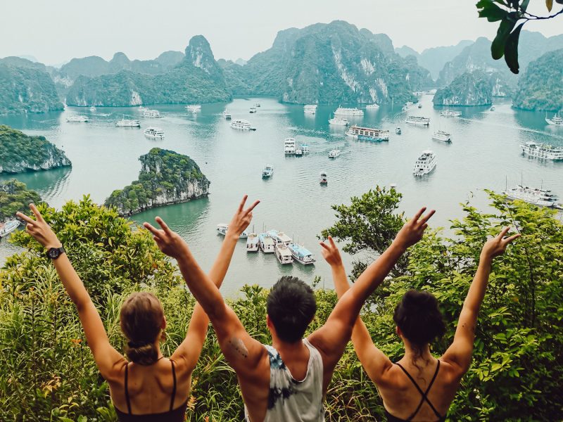 Worldwide adventure travel & backpacking tours