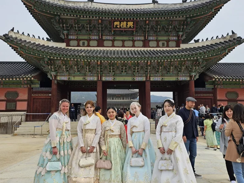 Weltweite Abenteuer-Reisen & Backpacking-Touren