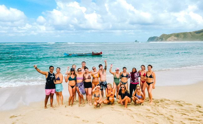 Worldwide adventure travel & backpacking tours
