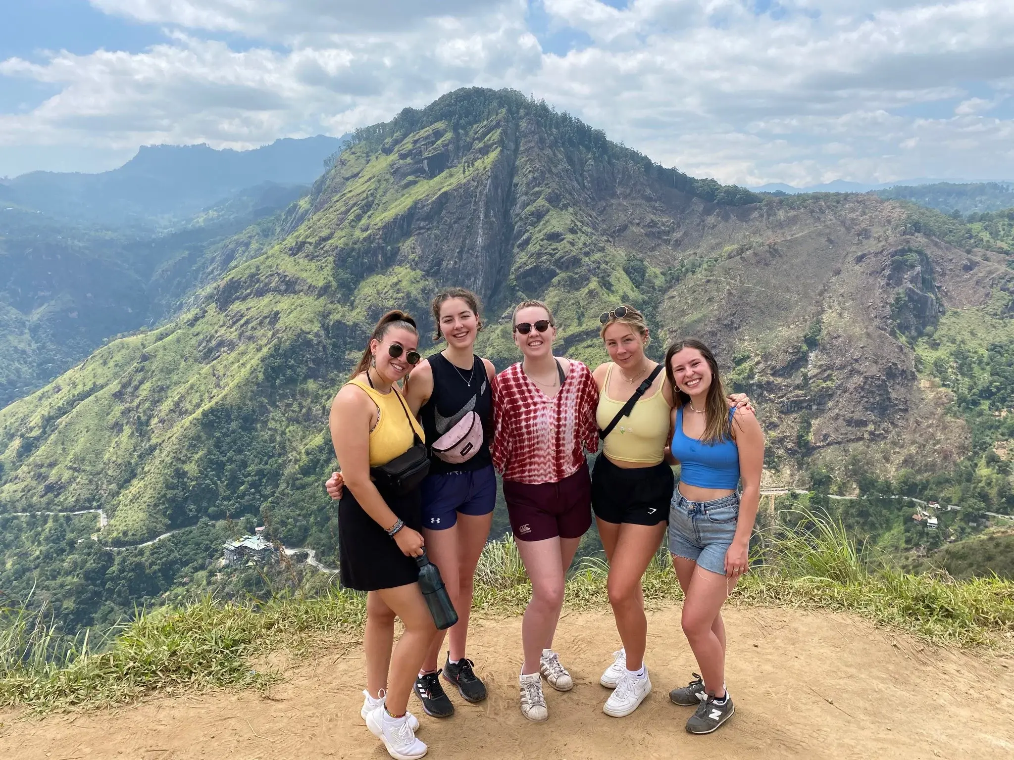 Weltweite Abenteuer-Reisen & Backpacking-Touren