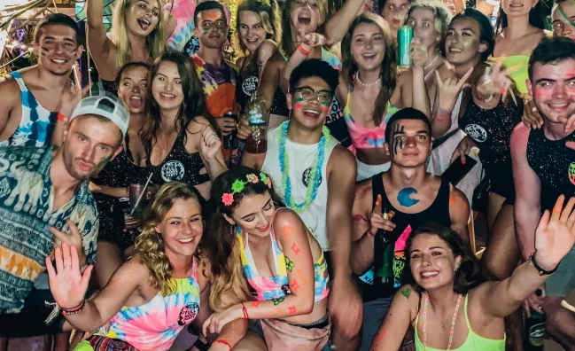 Weltweite Abenteuer-Reisen & Backpacking-Touren