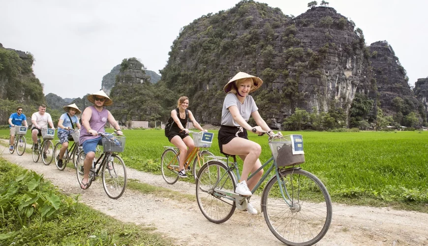 Weltweite Abenteuer-Reisen & Backpacking-Touren