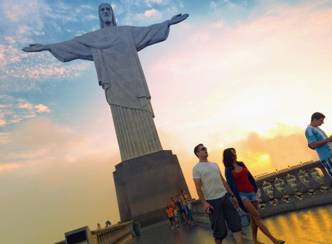 Worldwide adventure travel & backpacking tours